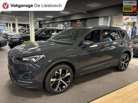 Seat TARRACO 1.4 TSI e-Hybrid PHEV FR / leer / navi / camera / pano / trekhaak / apple carplay