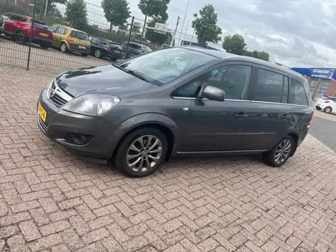Opel Zafira 1.8 Edition