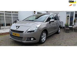 Peugeot 5008 1.6 i Style , prachtige en top onderhouden auto met een ijskoude airco.