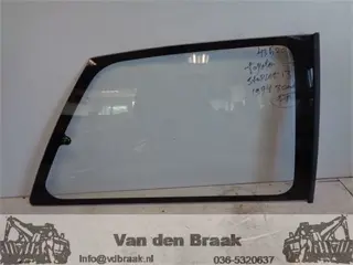 Toyota Starlet 3 deurs 1990-1996 Zijruit rechts achter