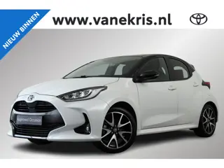 Toyota Yaris 1.5 Hybrid Executive Limited Bitone, HUD