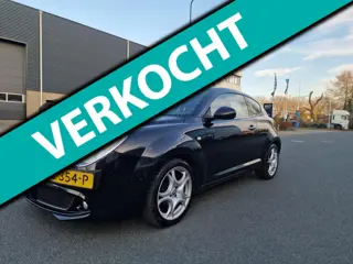 Alfa Romeo MiTo 1.4 Distinctive PSENSOR AIRCO 2 X SLEUTELS