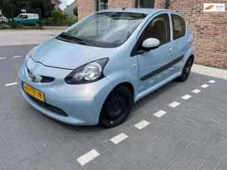 Toyota Aygo 1.0-12V +