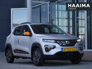 Dacia Spring Expression 27 kWh | Achteruitrijcamera | Parkeersensoren achter | Lichtmetalen velgen |