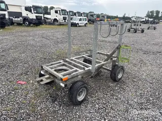 T/A Turntable Utility Trailer