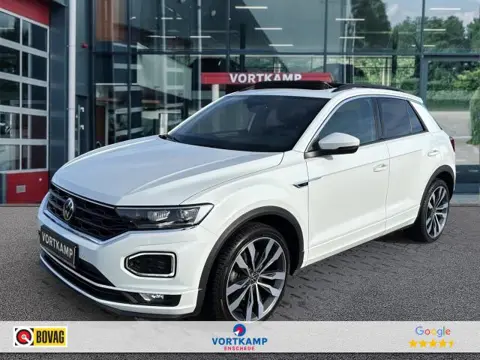 VOLKSWAGEN T-ROC 1.5 TSI DSG R-LINE PANODAK/ELEKKLEP/BEATS/ACC/STOELVERW