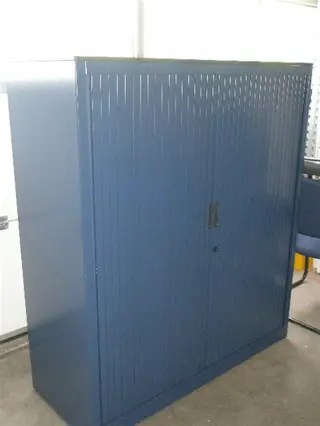 Roldeurkast 137x120x47cm. 1x