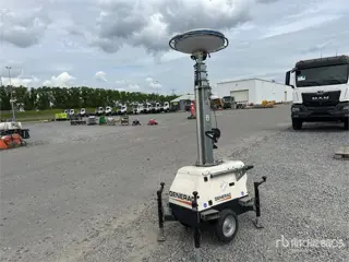 Generac LINKTOWER T3 SE 6M 230V 400W UFO MOBILE Light Towe