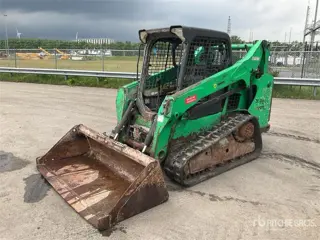 Bobcat T590 (bj 2014)