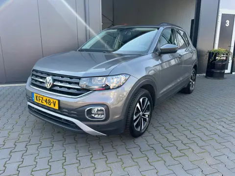 Volkswagen T-CROSS 1.0 TSI Style united !!