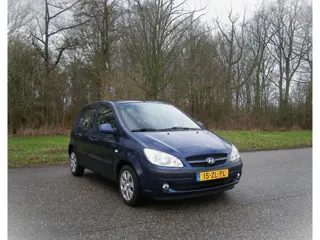 Hyundai Getz 1.4i Active Cool . 5 Drs . AUTOMAAT . Airco . elc ramen . enz