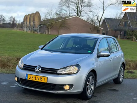 Volkswagen Golf 1.2 TSI Tour | Nap | Netjes | Clima