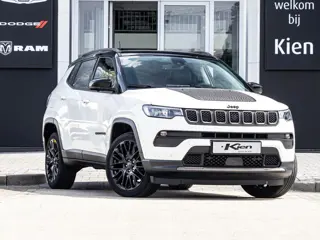 Jeep Compass 1.5T e-Hybrid Upland | Panoramadak | Highway assist | 360 camera | Stoel- en stuurverwa