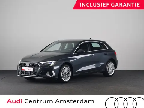Audi A3 Sportback 40 TFSI e Business edition 204pk | Stoelverwarming | Elek. achterklep | Carplay | 