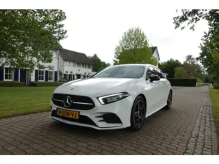 Mercedes-Benz A-Klasse 180 AMG Line (bj 2022, automaat)