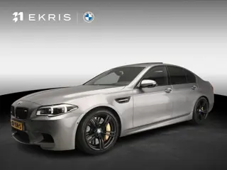 BMW M5 Sedan | LED | Leder | HUD | Keramische remmen | Schuifdak | Keyless go | DAB | Alu 20 inch
