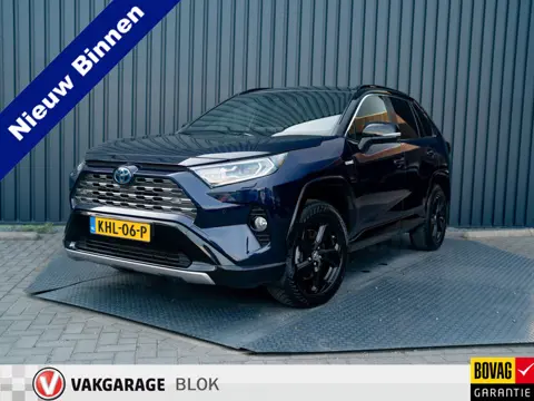 Toyota RAV4 2.5 Hybrid AWD Bi-Tone | Trekhaak afnb. | Elk. A-klep | Stuur & Stoel verw. | Prijs Rijk