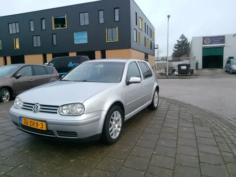 VOLKSWAGEN GOLF 1.6-16V SPORTLINE