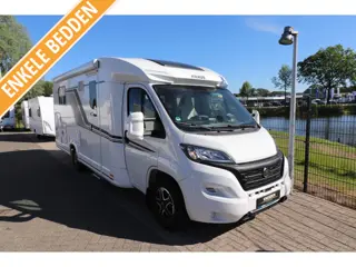 Knaus Sky TI 700 MEG Automaat / Enkele bedden