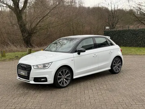 Audi A1 Sportback 1.0 TFSI S-LINE I CRUISE I PDC I ZEER MOOI I BLUETOOTH I NWE APK