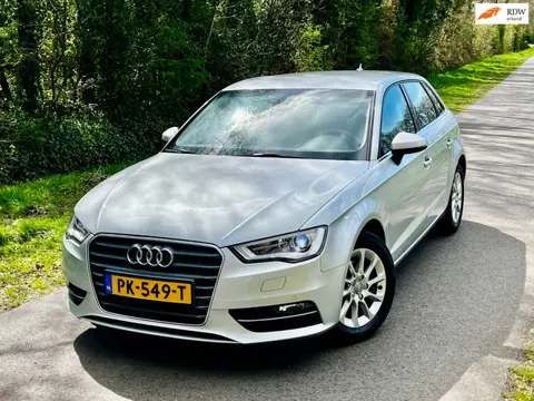 Audi A3 Sportback 1.4 TFSI CoD Ambition Pro Line plus |'' 97.000 Km '' + Automaat + Cruise + Clima +