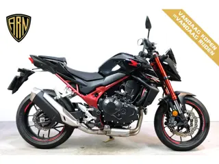 Honda CB 750 Hornet (bj 2023)