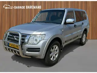 Mitsubishi Pajero (bj 2016, automaat)