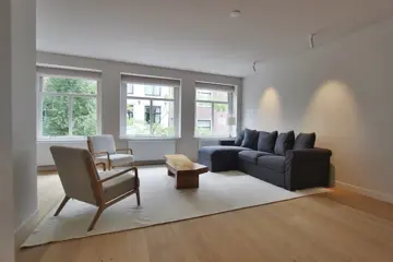 Woning aan de Utrechtsedwarsstraat te Amsterdam