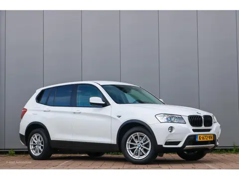 BMW X3 sDrive18d Executive Automaat | Navi | Xenon | Stoelverwarming | Sportstoelen | M Sportstuu
