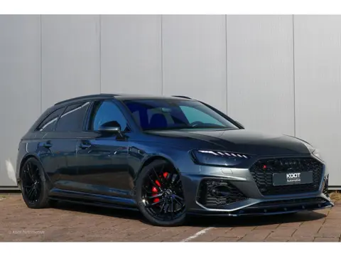 Audi RS4 Avant 2.9 TFSI Quattro | Stage 2 | Miltek | Pano | B&O | Matrix | Massage