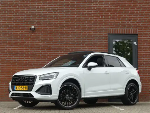 Audi Q2 35 TFSI 3X S-Line / Full options!! / Trekhaak