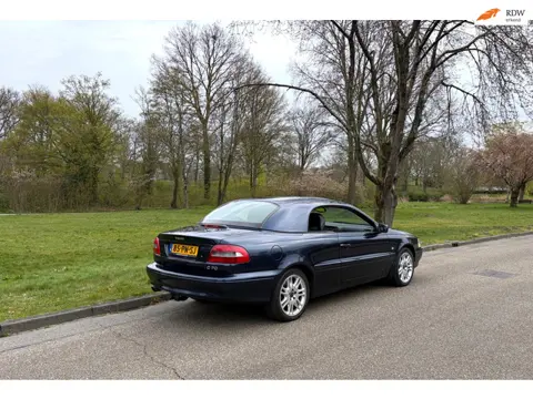 Volvo C70 Convertible Automaat 118.450 km+Historie+Hardtop. Nieuwe APK.