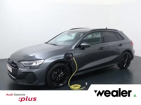 Audi A3 Sportback 40 TFSI e S edition | SoH 100% | Matrix Led | Trekhaak | Achteruitrijcamera | S-Li