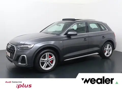 Audi Q5 50 TFSI e S edition | 299 PK | SoH 100% | Matrix LED koplampen | Panoramadak | Luchtvering |