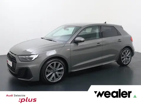 Audi A1 Sportback 25 TFSI S edition | 95 PK | Automaat | Navigatiesysteem | Adaptive cruise control 