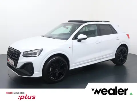 Audi Q2 35 TFSI S Edition | 150 PK | Automaat | Trekhaak | Panoramadak | 19" LM velgen | Matrix LED 