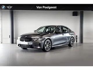 BMW 3 Serie Sedan 320i Executive Edition | Stoelverwarming | Shadow Line |
