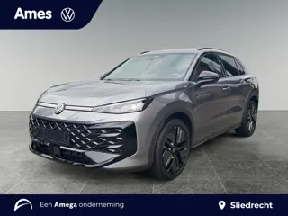 Volkswagen T-Roc 1.5 eTSI 150pk DSG R-Line First Edition | Trekhaak, wegklapbaar | Elektrische achte