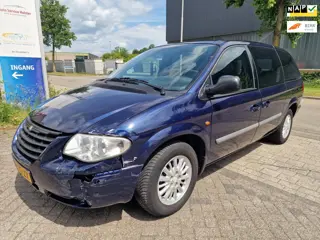 Chrysler Grand Voyager 3.3i V6 SE, Apk, Nap, Zeer goed rijdend, Inruil mogelijk.