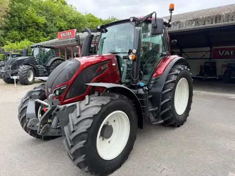 Valtra N 114 E HiTech (bj 2016)