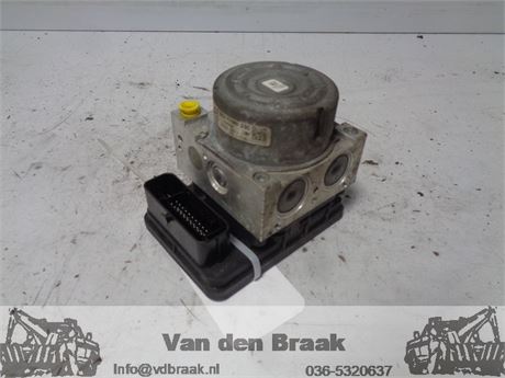 Peugeot 208 1.2 VTi 2012-2019 ABS Pomp