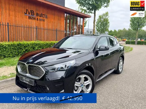 BMW IX2 eDrive20 M- sport, trekhaak, H&K, driving assistant plus