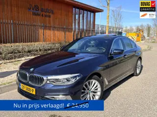 BMW 5-serie 520i High Executive, schuifdak, comfortstoelen, Adaptive LED