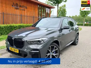 BMW X5 XDrive45e M-sport, SoH 94% individual comfortstoelen, pano, trekhaak, H&K