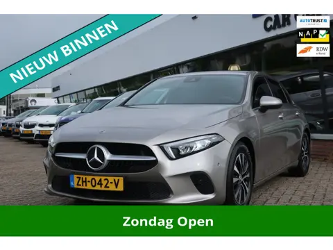 Mercedes-Benz A-klasse 180 Business Solution 2e EIG_LED_CAM_PDC V+A_DOH.