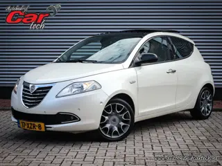 Lancia Ypsilon 0.9 TwinAir Platinum | Clima | Cruise | Half Leer | Panoramadak | Pdc | Lichtmetaal |
