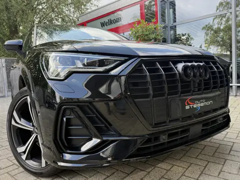 Audi Q3 45 TFSI-e AUT. *!* 2x S-LINE *!* RADAR/ 360 CAMERA/ 20 INCH/ CARPLAY/ TREKHAAK *!*