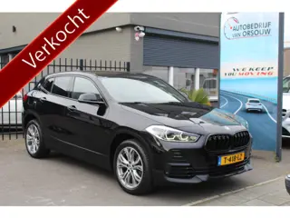BMW X2 sDrive18i High Executive Automaat Navi Clima Led Stoelvw 18inch Pdc