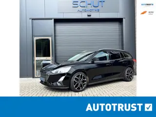 Ford Focus Wagon 100pk Cool & Connect NAVI | CARPLAY | AIRCO | CRUISE CONTROL | TREKHAAK AFNEEMBAAR