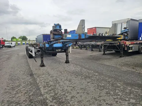 Van Hool 3B2018- 40 FOOT 2 X 20 FOOT CONTAINER CHASSIS, MB DISC. TUV APK 07-11-2026